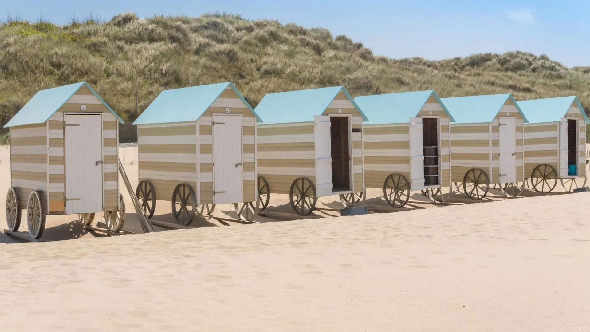 Apartment Residentie Albatros By Interhome Bredene