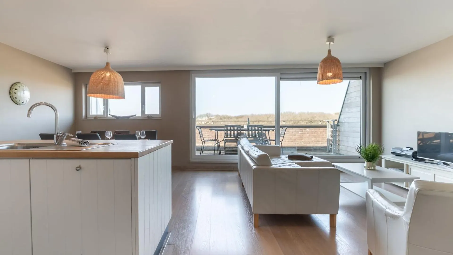 Apartment Residentie Albatros By Interhome Bredene