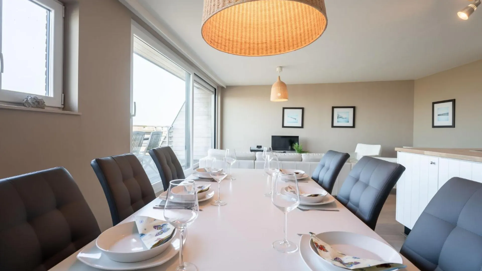 Apartment Residentie Albatros By Interhome Bredene